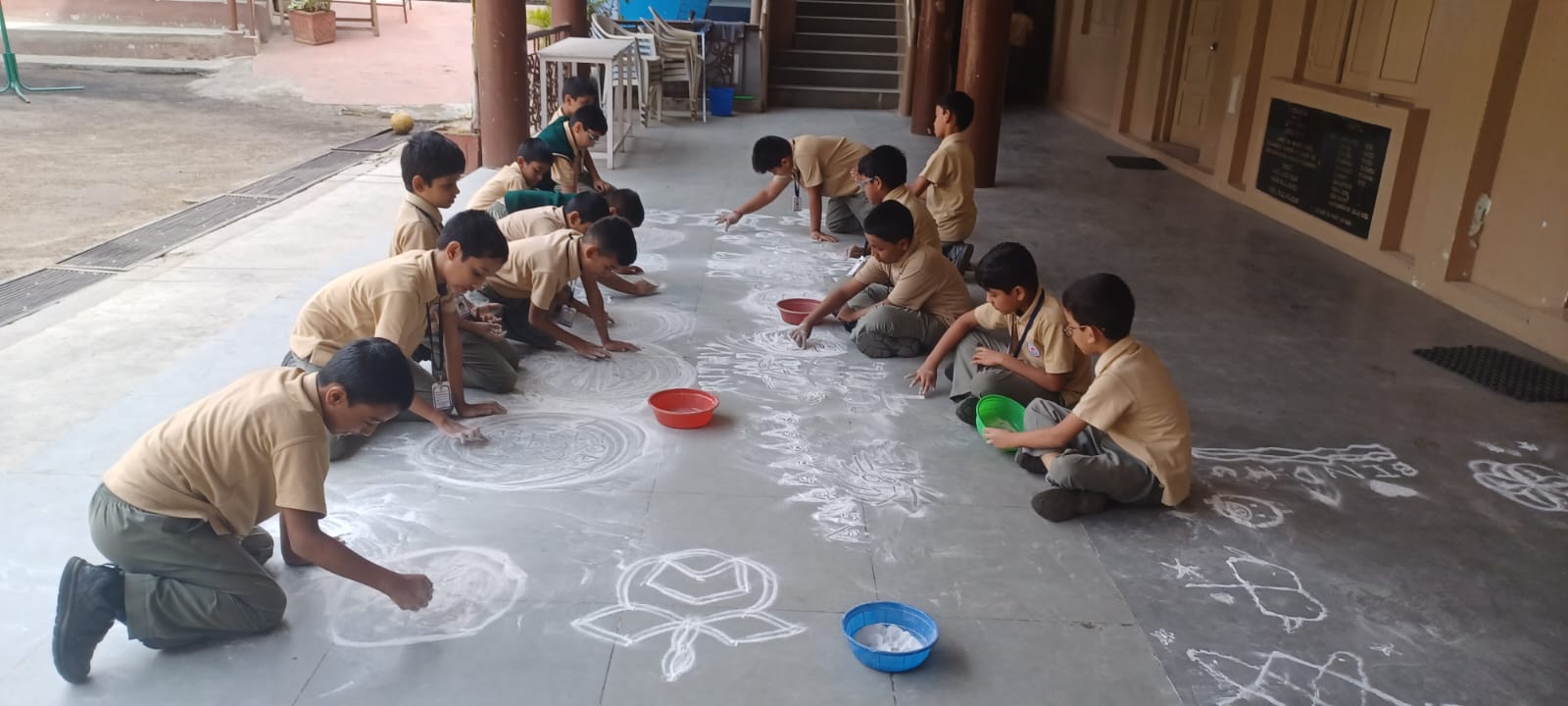 Primary students involved in an awareness-based school activity